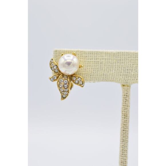 Atwood & Sawyer Vintage Clip Earrings Pearl Flower Crystal Gold A&S Signed BinZ - Picture 6 of 10